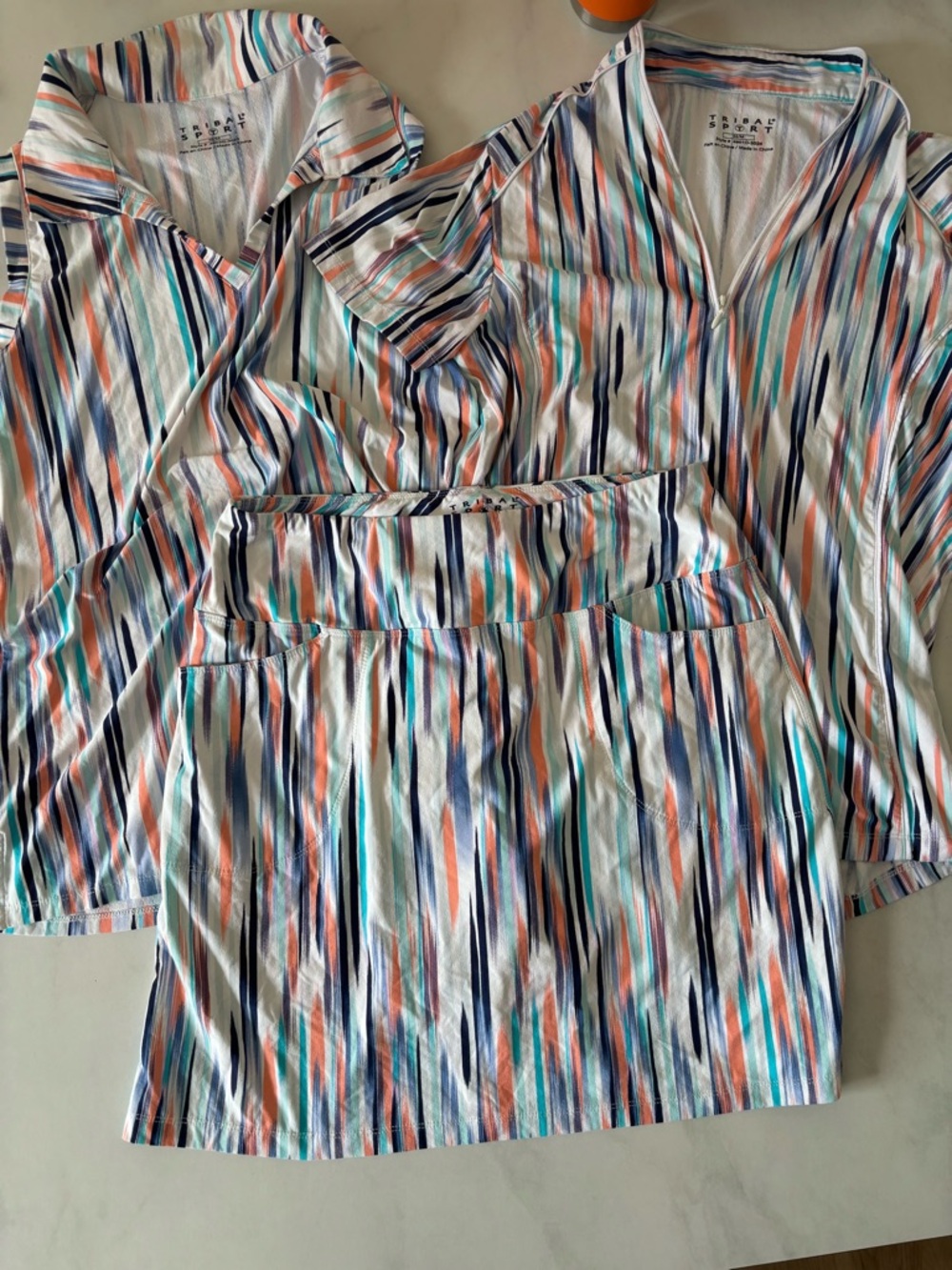 Tribal Sport Full Golf Set Skort, Polo Top, Shortsleeve Zip Mockneck Size Medium